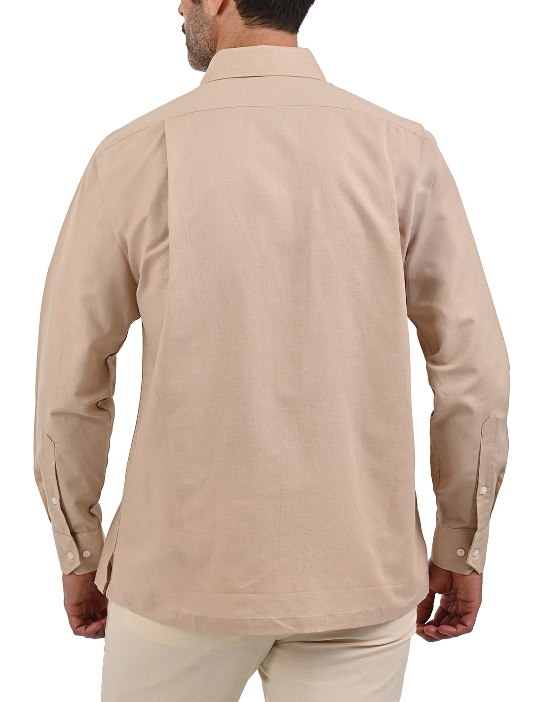 Vista trasera de guayamisa manga larga khaki con bordado gris para hombre - Ropa Flamingo
