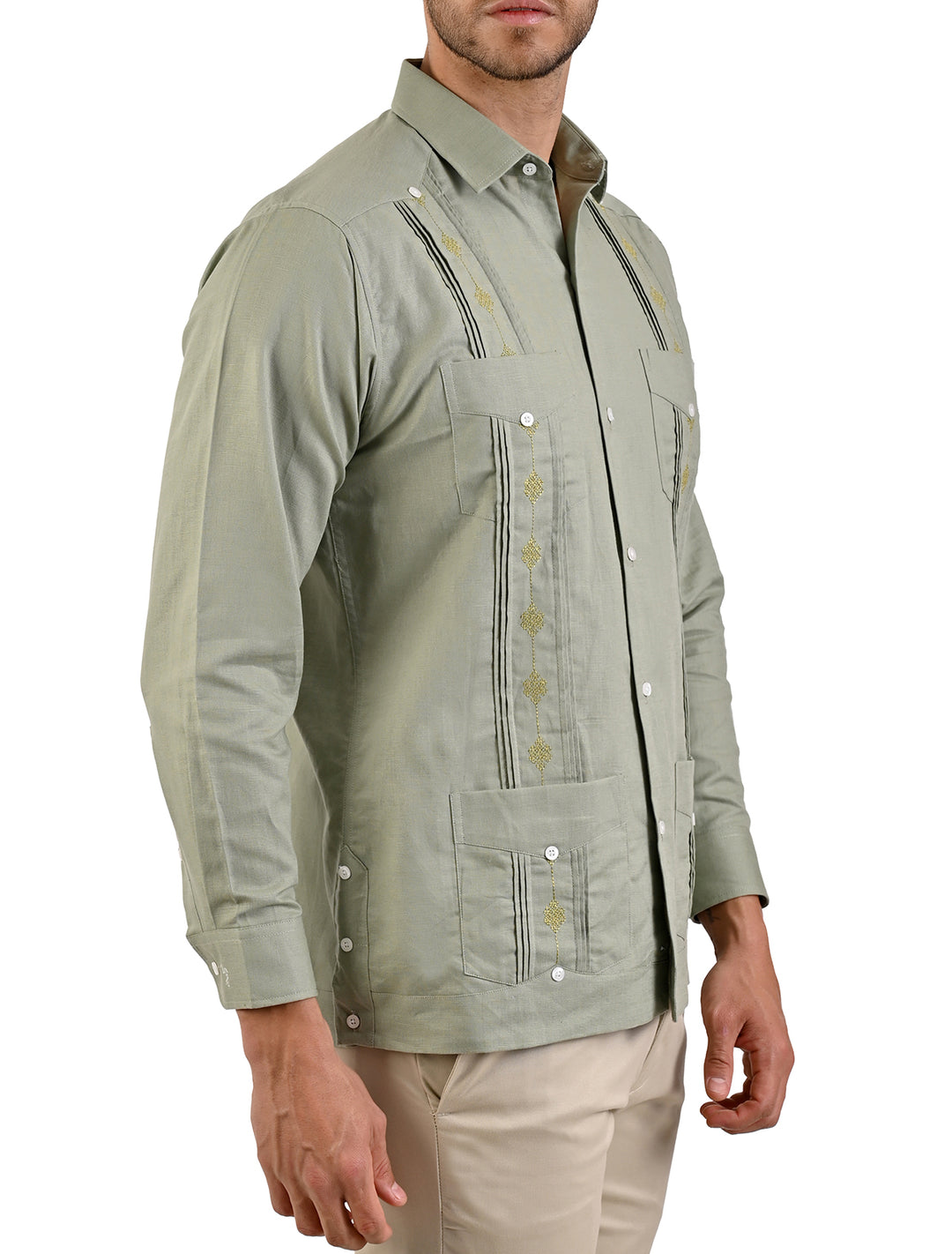 Vista lateral de guayabera manga corta Flamingo verde olivo con bordado dorado para hombre - Ropa Flamingo