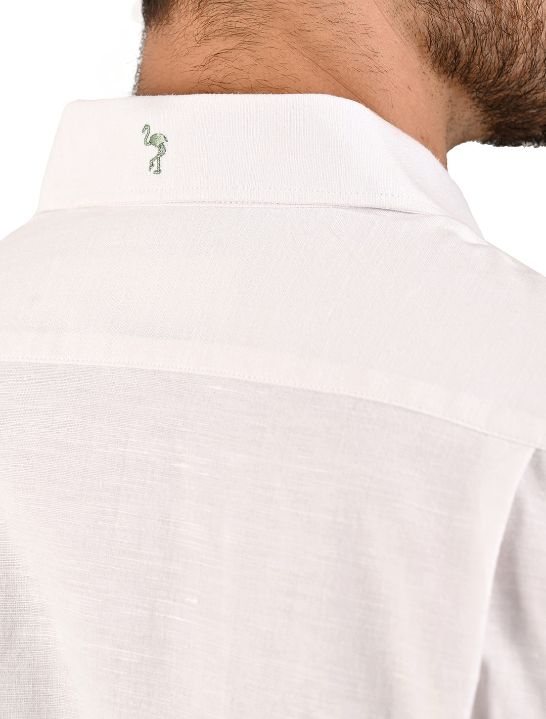 Guayamisa manga corta blanca con bordado, vista de cuerpo entero - Ropa Flamingo