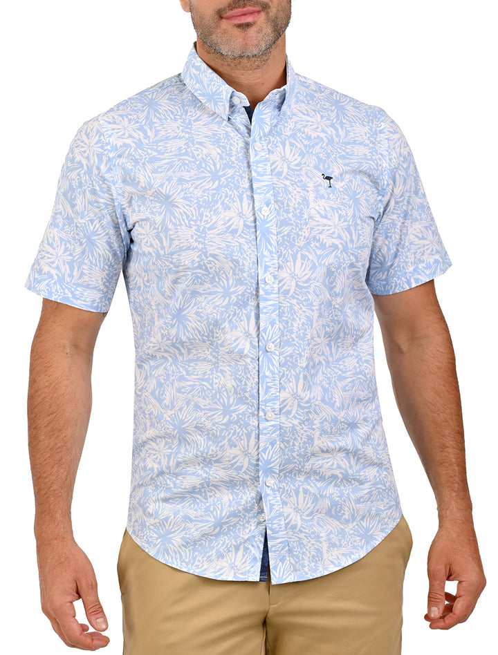 Camisa manga corta Calm celeste con estampado de hojas para hombre - Ropa Flamingo